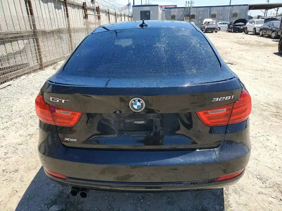 WBA8Z5C52FD672055 2015 BMW 3 SERIES-5