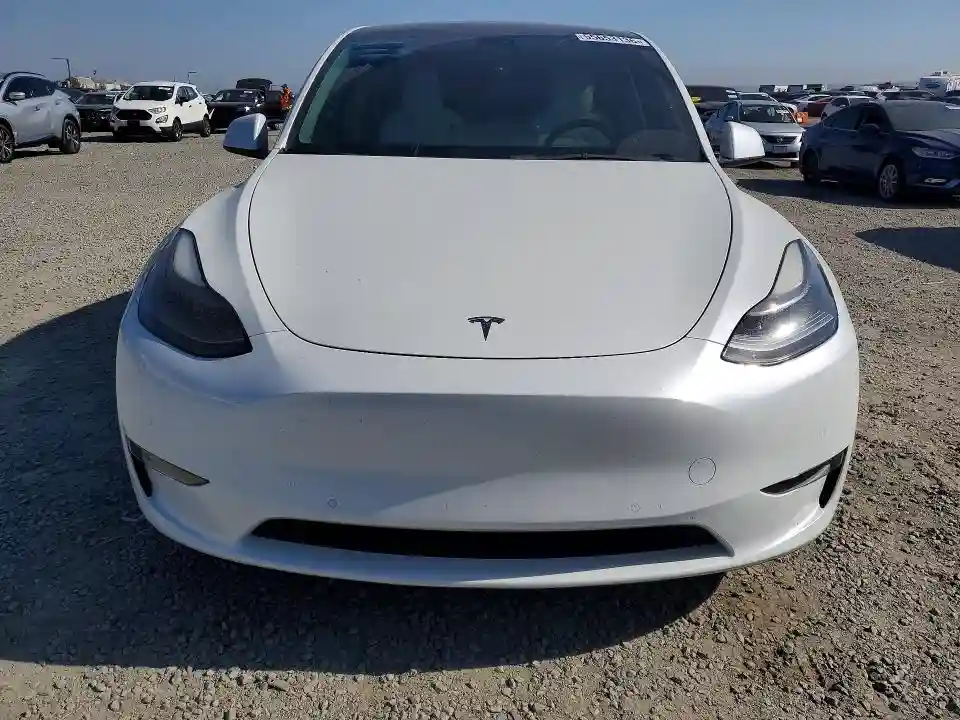 5YJYGDEF1MF219995 2021 TESLA MODEL Y-4
