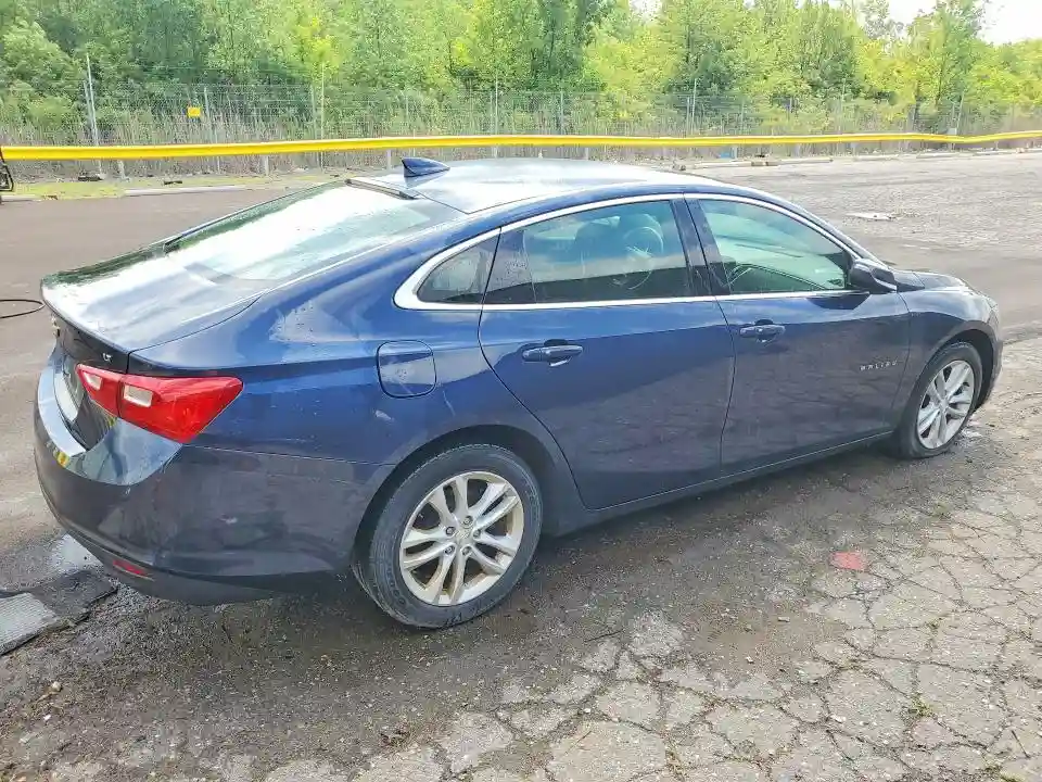 1G1ZD5ST2JF108269 2018 CHEVROLET MALIBU-2