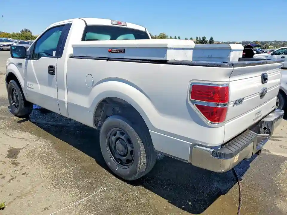 1FTMF1CM3CFC37572 2012 FORD F150-1