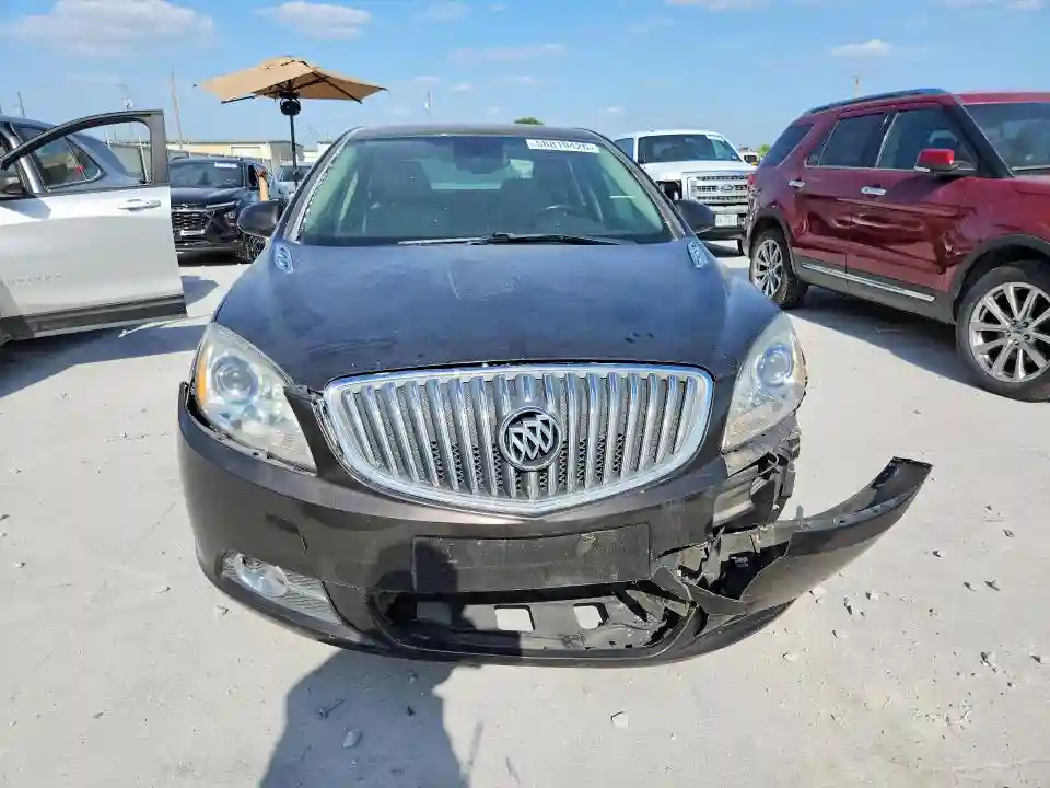 1G4PS5SK1C4218770 2012 BUICK VERANO-4