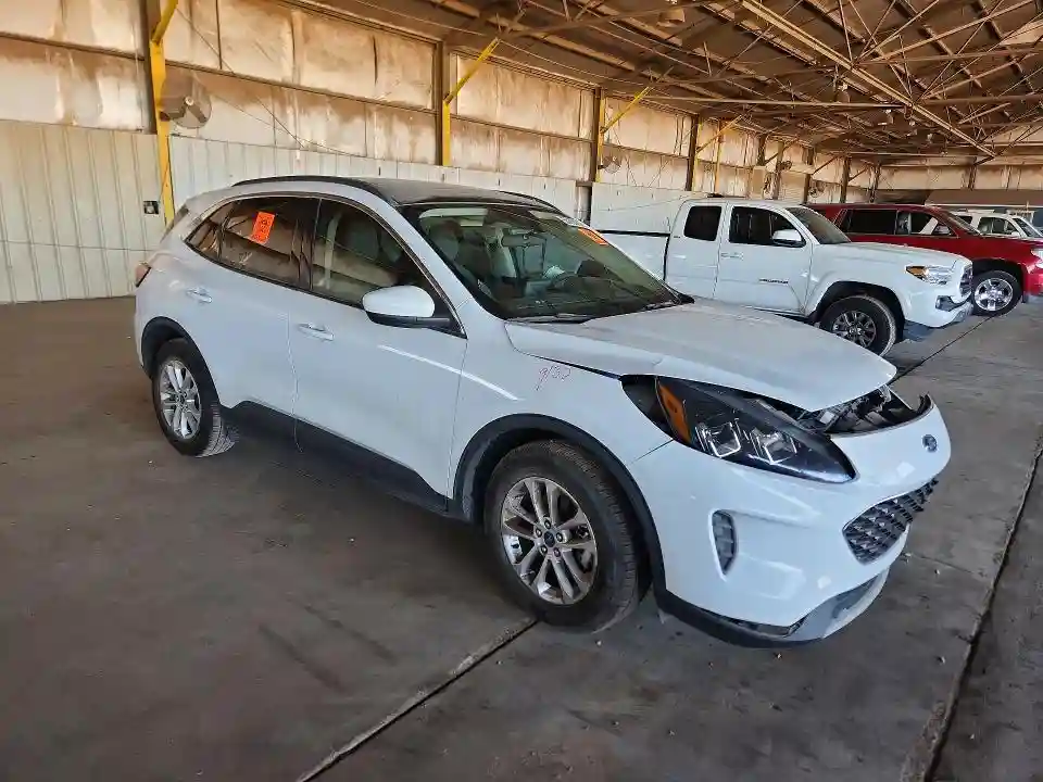 1FMCU0G67LUC03438 2020 FORD ESCAPE-3