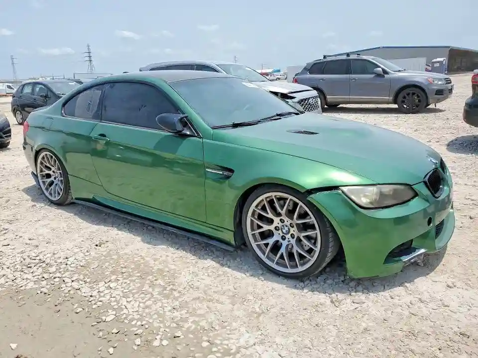 WBSKG9C5XBE369480 2011 BMW M3-3