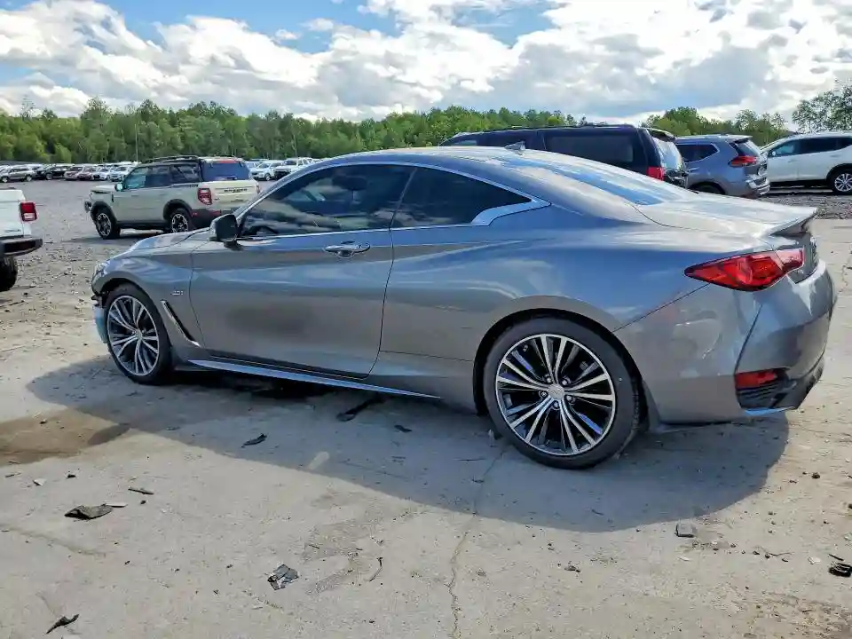 JN1EV7ELXJM390198 2018 INFINITI Q60-1