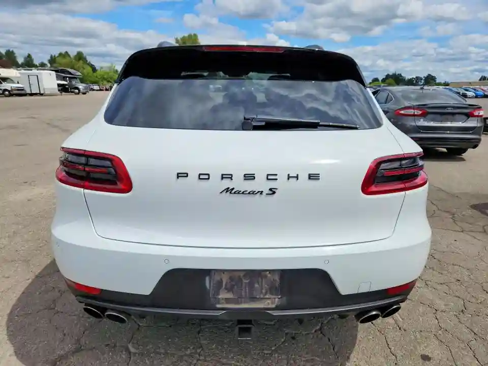 WP1AB2A59FLB64096 2015 PORSCHE MACAN-5
