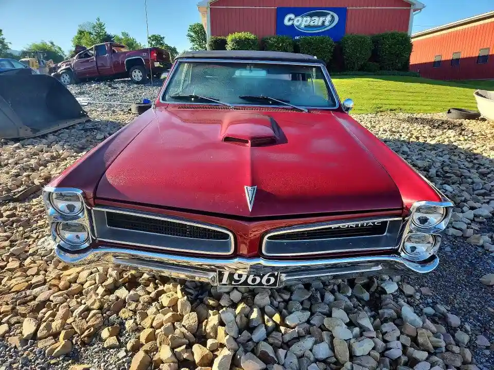 237676P248042 1966 PONTIAC LEMANS RWD-4