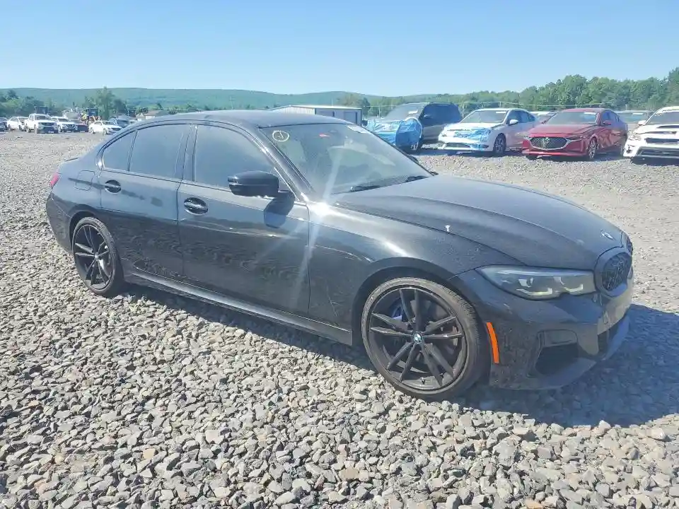 3MW5U9J0XN8C38185 2022 BMW M2-3