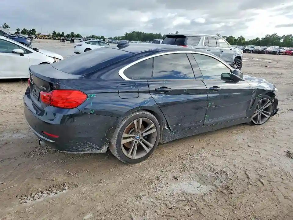 WBA4B1C54GG242720 2016 BMW 4 SERIES-2