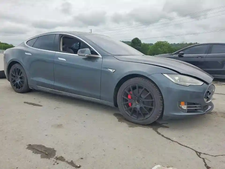 5YJSA1H12EFP28985 2014 TESLA MODEL S-3