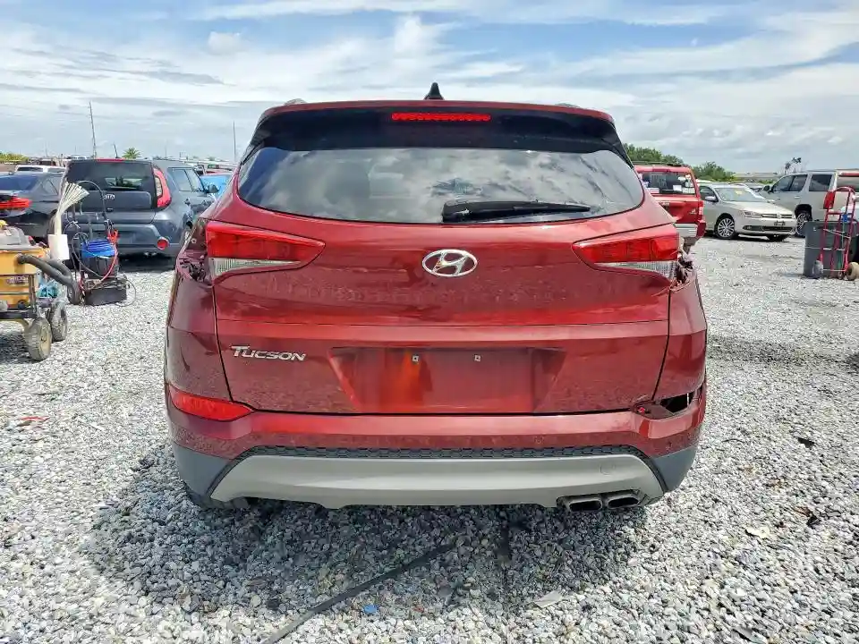 KM8J33A23JU819524 2018 HYUNDAI TUCSON-5
