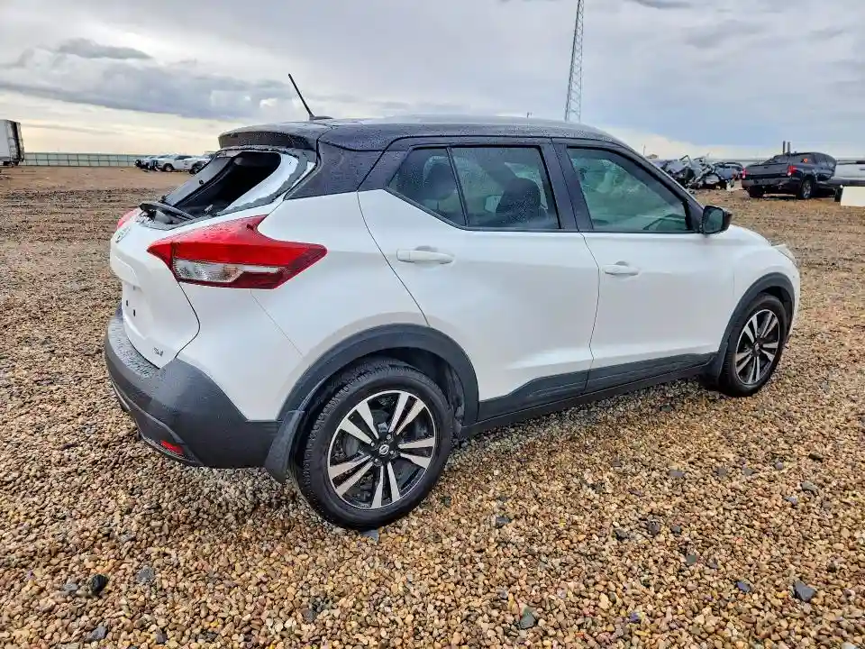 3N1CP5CU4KL526631 2019 NISSAN KICKS-2