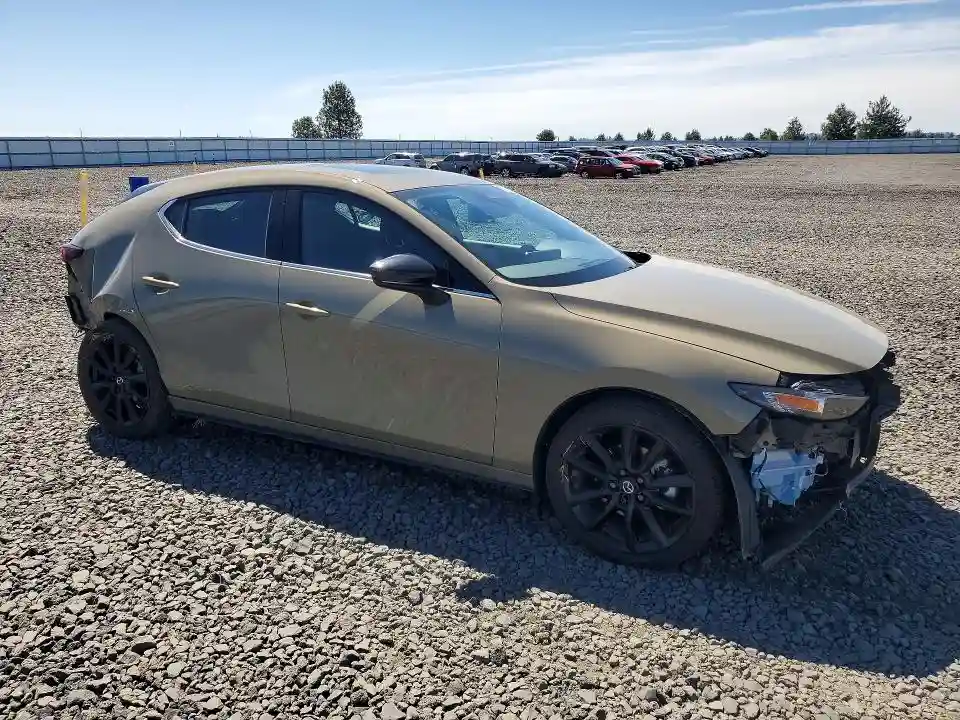 JM1BPBYY9S1755994 2025 MAZDA 3-3