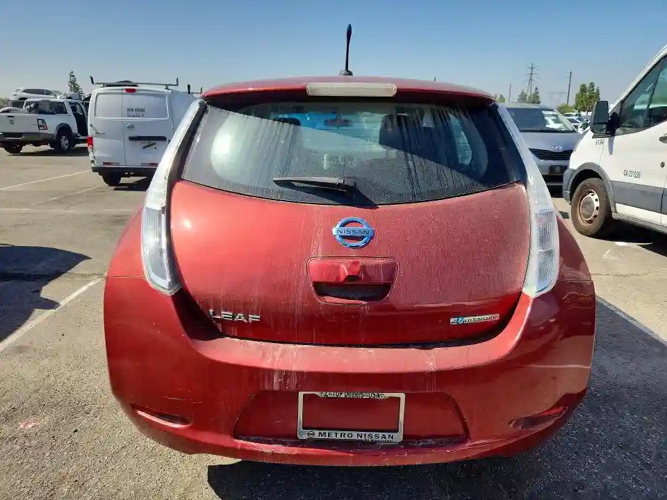 1N4AZ0CP6DC421122 2013 NISSAN LEAF-5