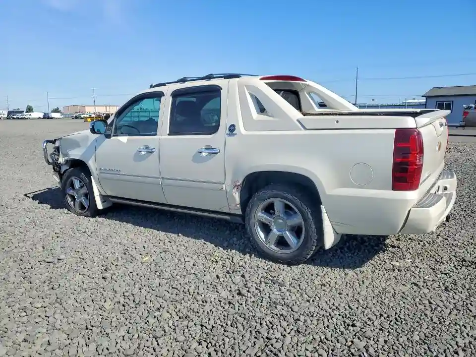 3GNTKGE73DG211336 2013 CHEVROLET AVALANCHE-1