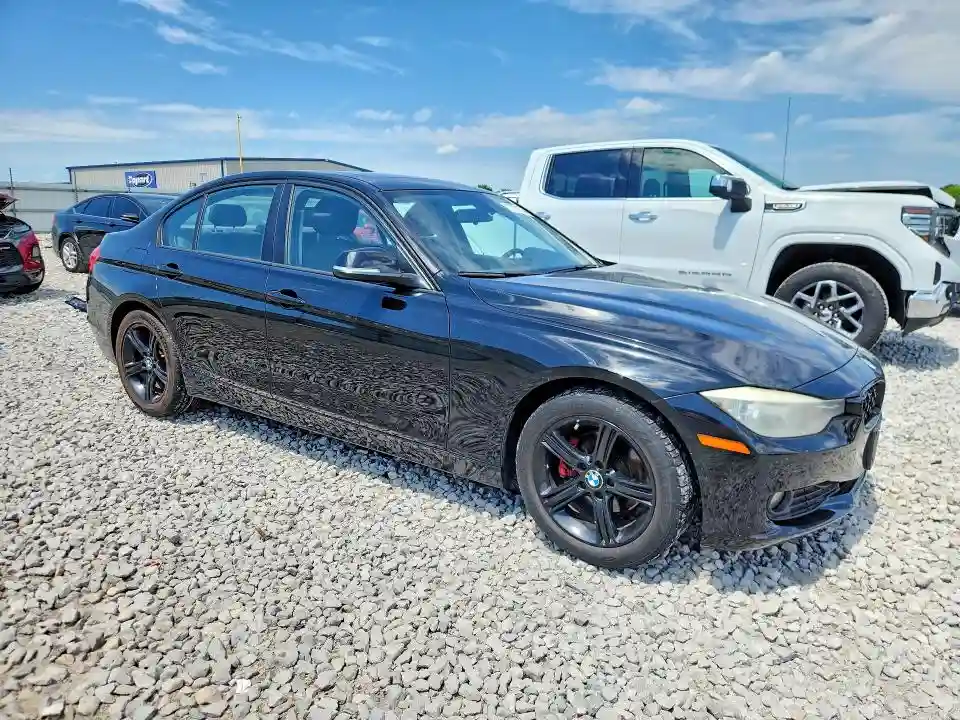 WBA3C3C5XEP661348 2014 BMW 3 SERIES-3
