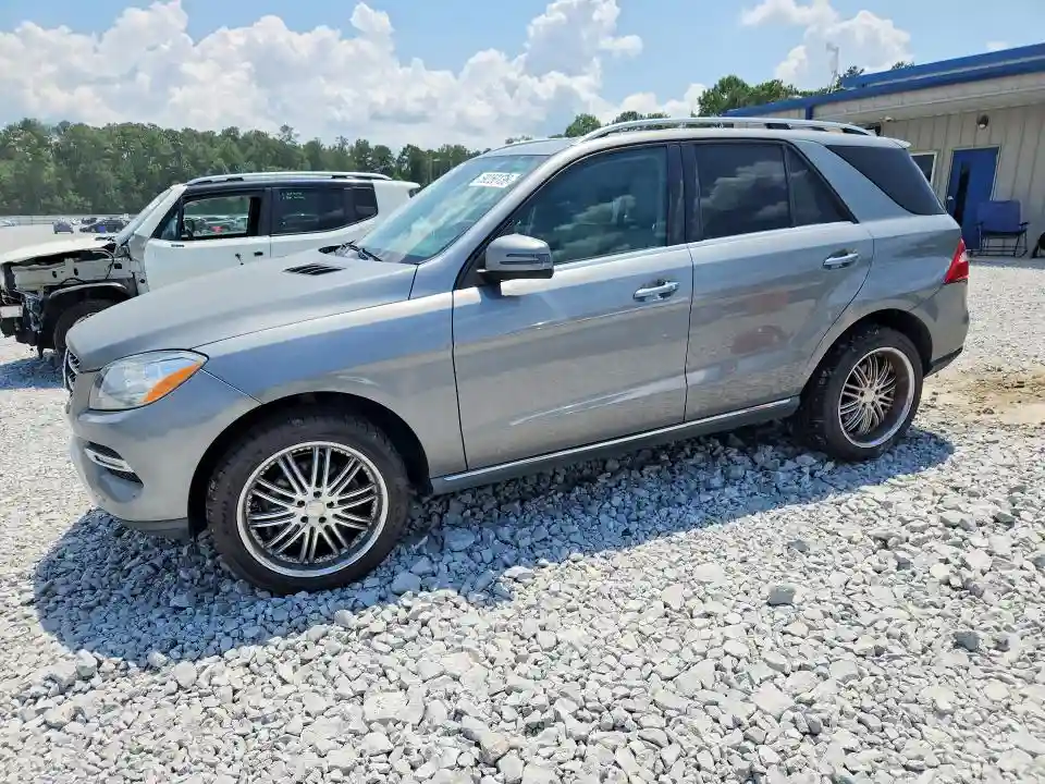 4JGDA2EB2EA319899 2014 MERCEDES-BENZ M-CLASS-0