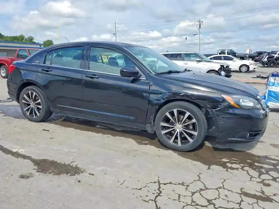 1C3CCBBBXEN127545 2014 CHRYSLER 200-3