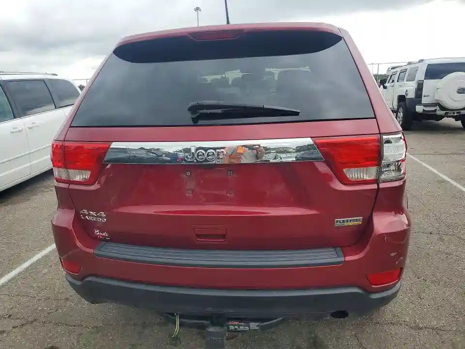 1C4RJFAG6CC170241 2012 JEEP GRAND CHEROKEE-5