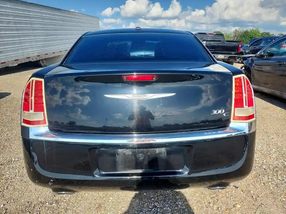 2C3CCAET5EH118324 2014 CHRYSLER 300-5