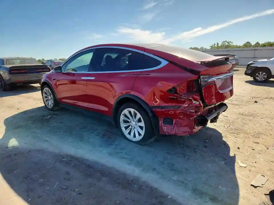 5YJXCBE23MF310730 2021 TESLA MODEL X-1