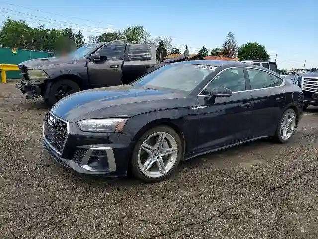 WAUDACF57MA003686 2021 AUDI A5-0