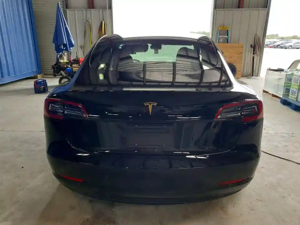 5YJ3E1EAXPF503536 2023 TESLA MODEL 3-5