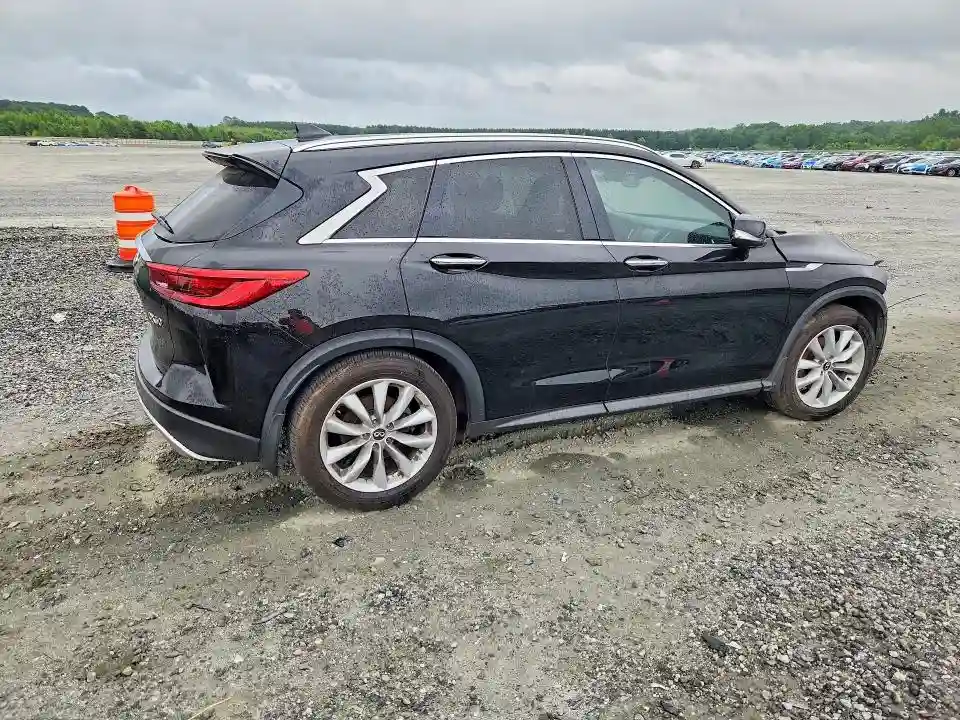 3PCAJ5M32KF124245 2019 INFINITI QX50-2