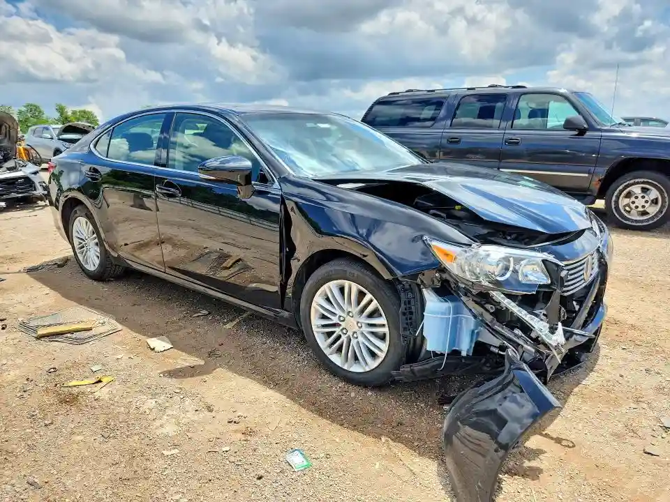 JTHBK1GG5F2208303 2015 LEXUS ES-3
