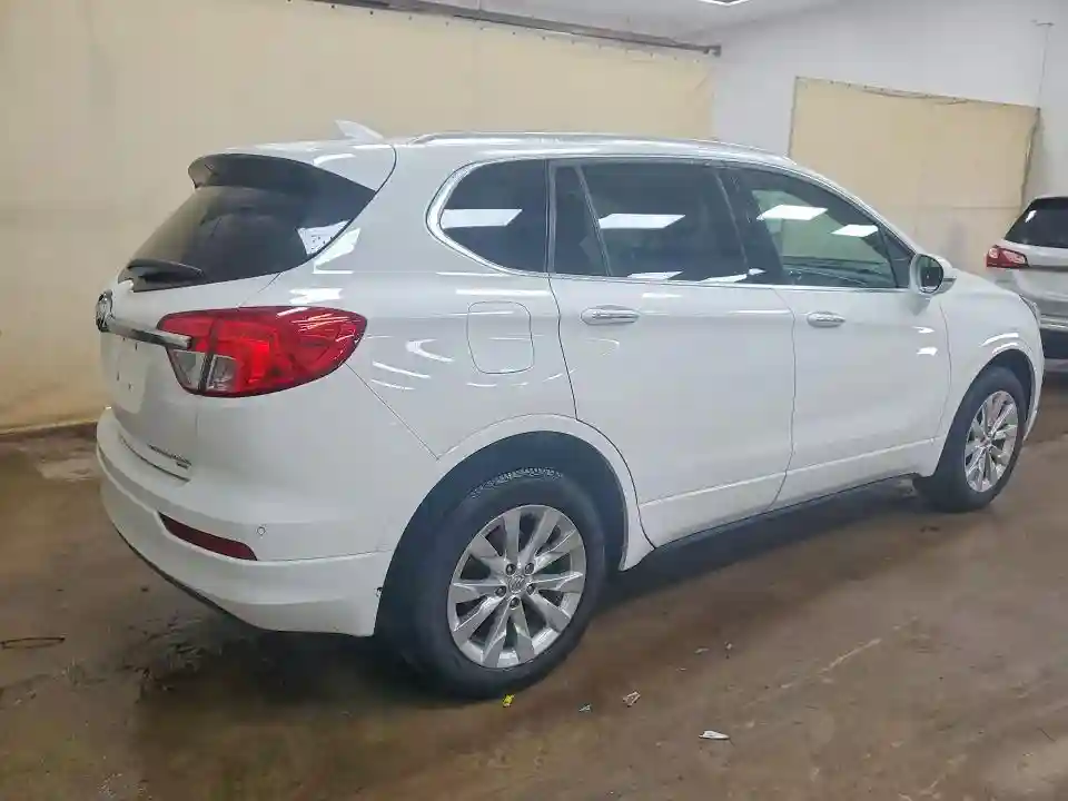 LRBFX2SA2JD009881 2018 BUICK ENVISION-2