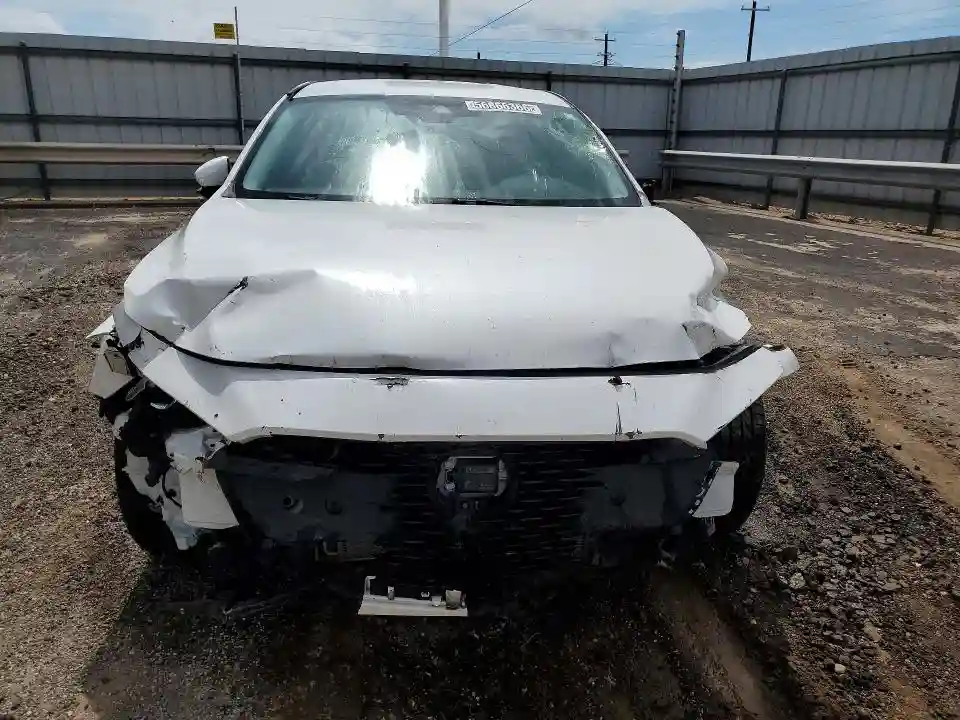 3MZBPADL0KM107514 2019 MAZDA 3-4