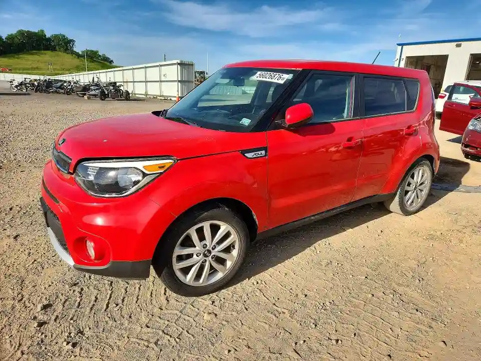 KNDJP3A54J7574623 2018 KIA SOUL-0