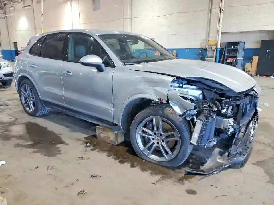 WP1AA2AY5TDA00802 2026 PORSCHE CAYENNE-3