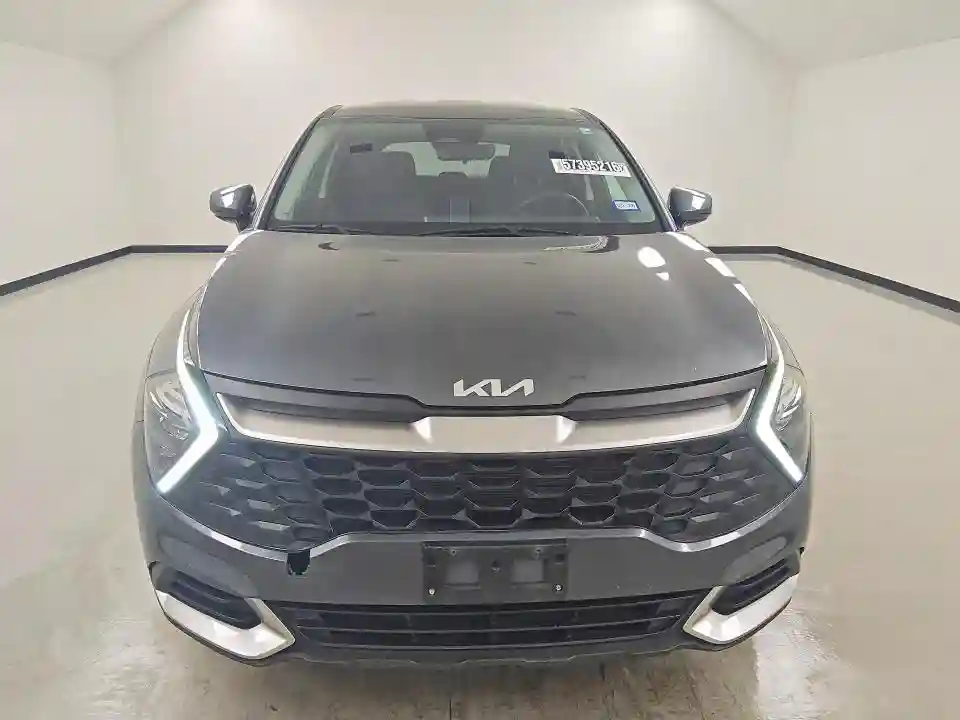 KNDPUCAF4P7106184 2023 KIA SPORTAGE-4