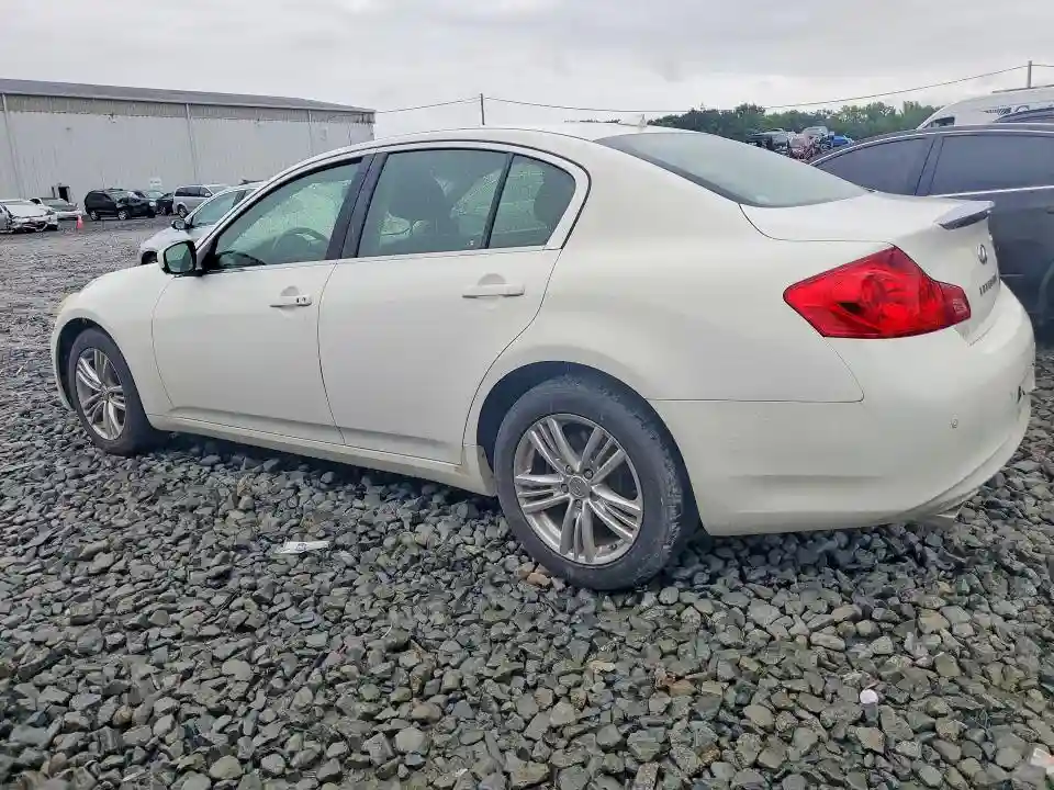 JN1CV6AR3DM356717 2013 INFINITI G37-1