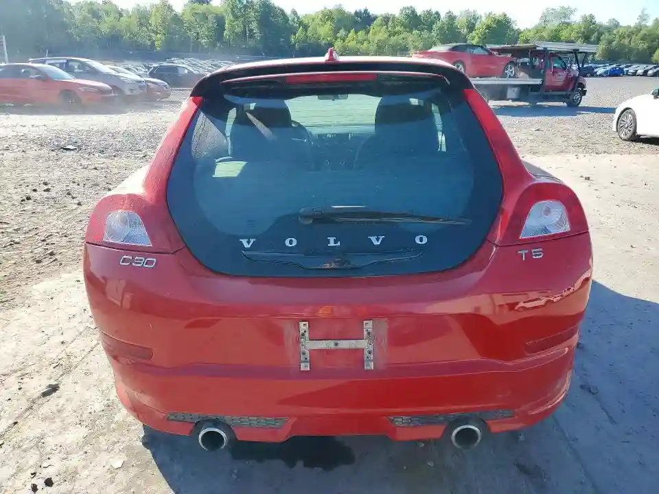 YV1672MK9B2244258 2011 VOLVO C30-5