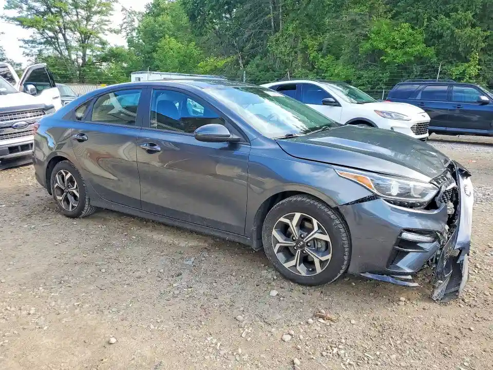 3KPF24AD8KE108115 2019 KIA FORTE LXS-3
