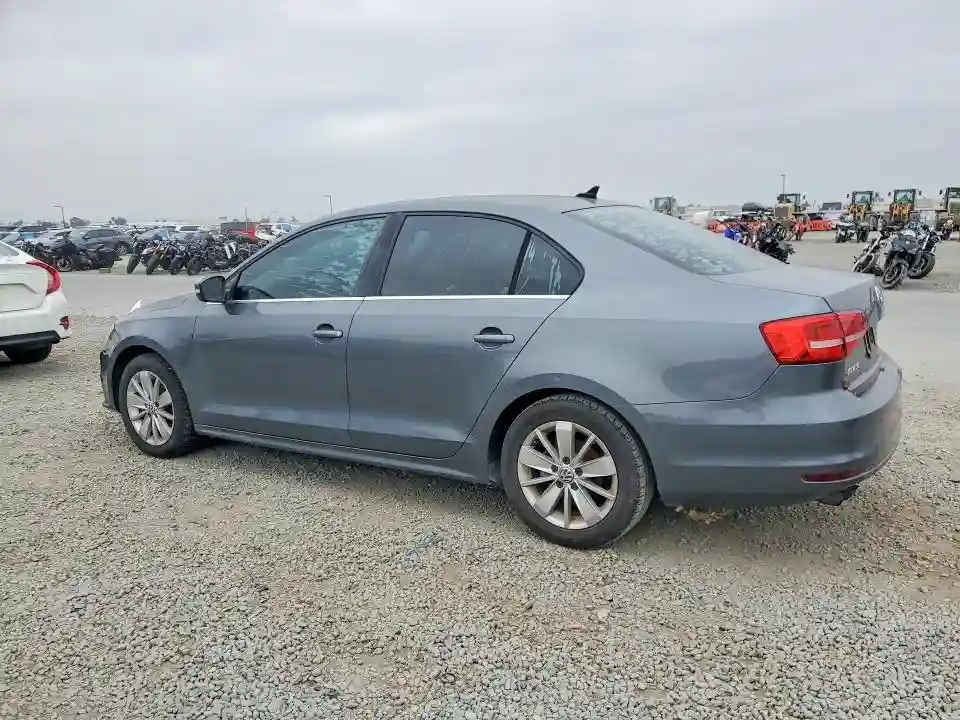 3VWD17AJ2FM348111 2015 VOLKSWAGEN JETTA-1