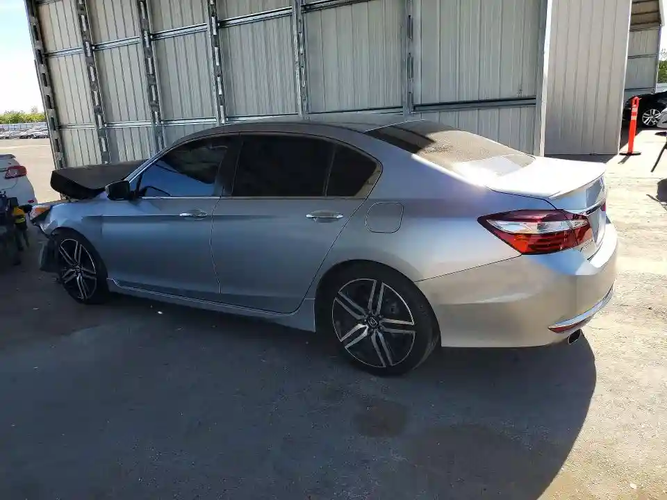 1HGCR2F59HA239815 2017 HONDA ACCORD-1