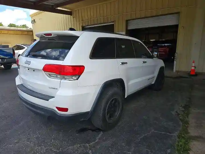 1C4RJEAG5FC217368 2015 JEEP CHEROKEE-3
