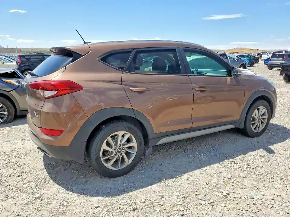 KM8J3CA22HU421604 2017 HYUNDAI TUCSON-2
