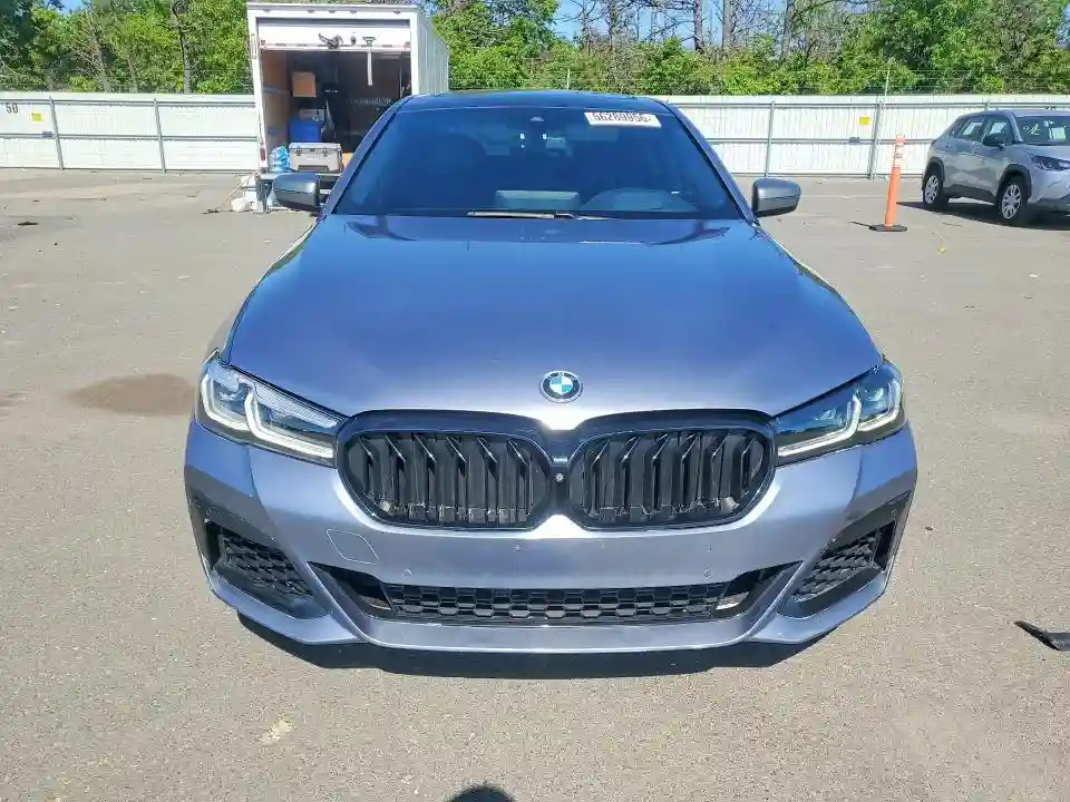 WBA13BK0XMCG13736 2021 BMW M5-4