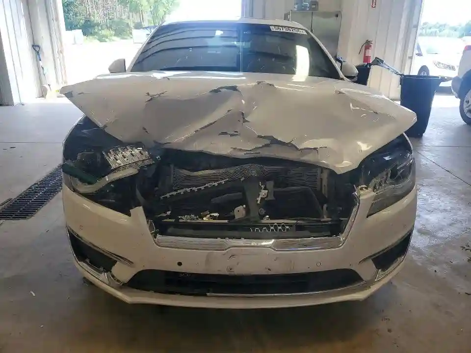 3LN6L5MU9KR622252 2019 LINCOLN MKZ-4