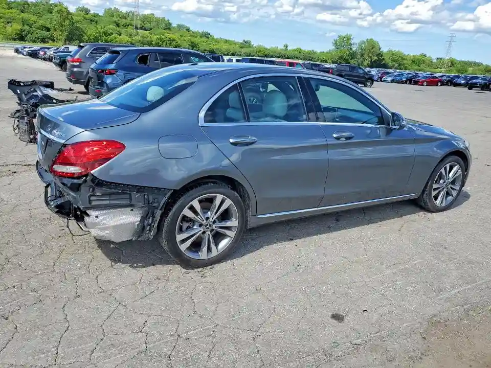 55SWF4KB7JU282475 2018 MERCEDES-BENZ C-CLASS-2