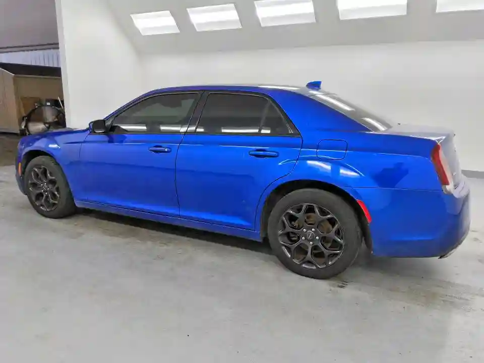 2C3CCAGGXKH536826 2019 CHRYSLER 300-1