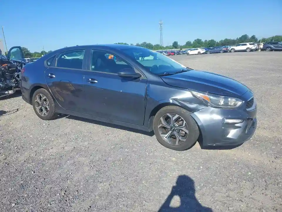 3KPF24AD9ME287879 2021 KIA FORTE-3