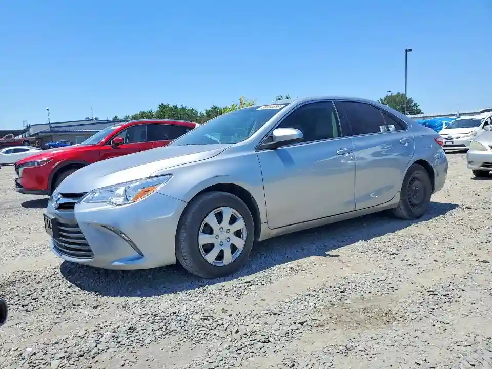 4T1BF1FK1FU933019 2015 TOYOTA CAMRY-0