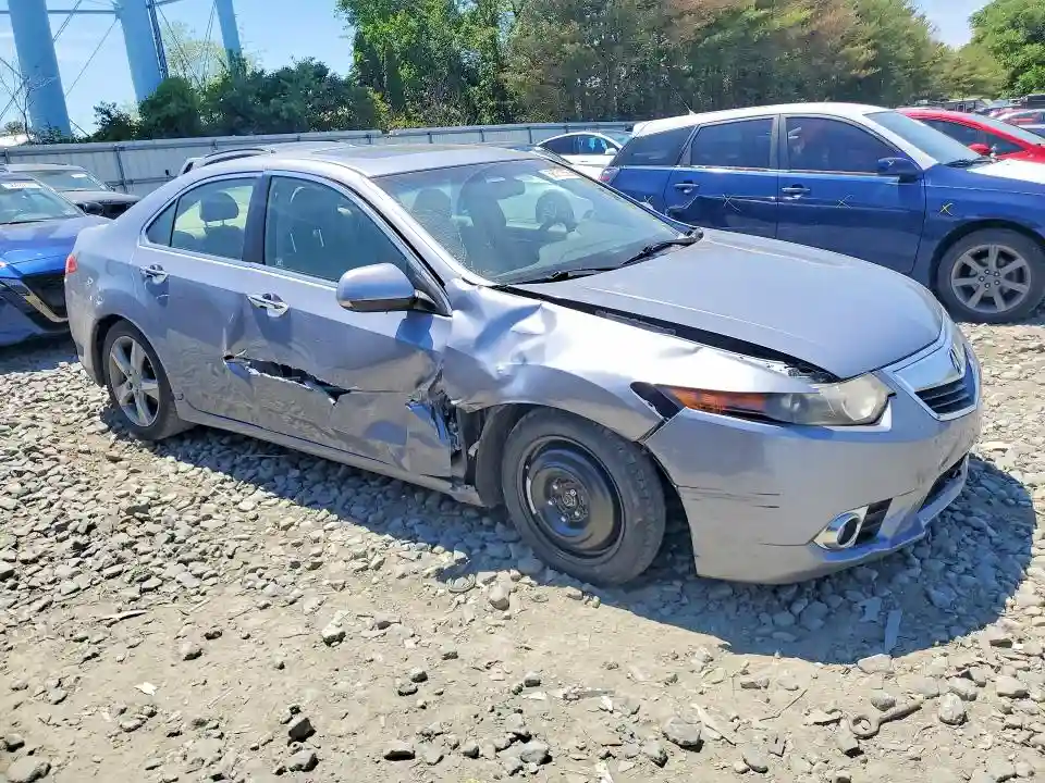 JH4CU2F64BC010104 2011 ACURA TSX-3