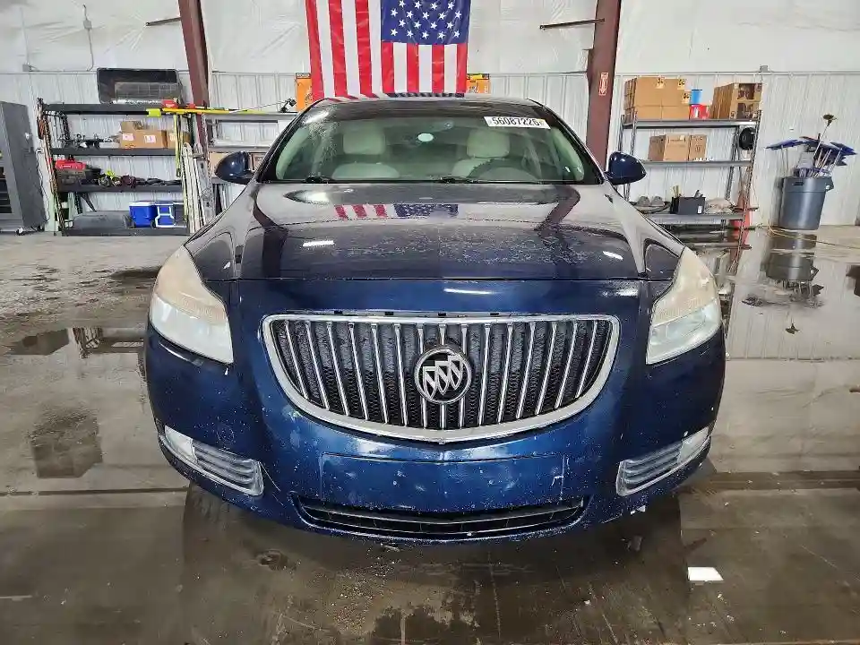 W04GV5EV8B1071990 2011 BUICK REGAL-4