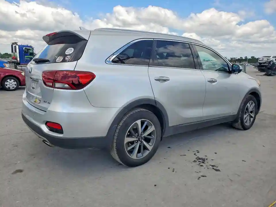 5XYPHDA57KG447639 2019 KIA SORENTO-2