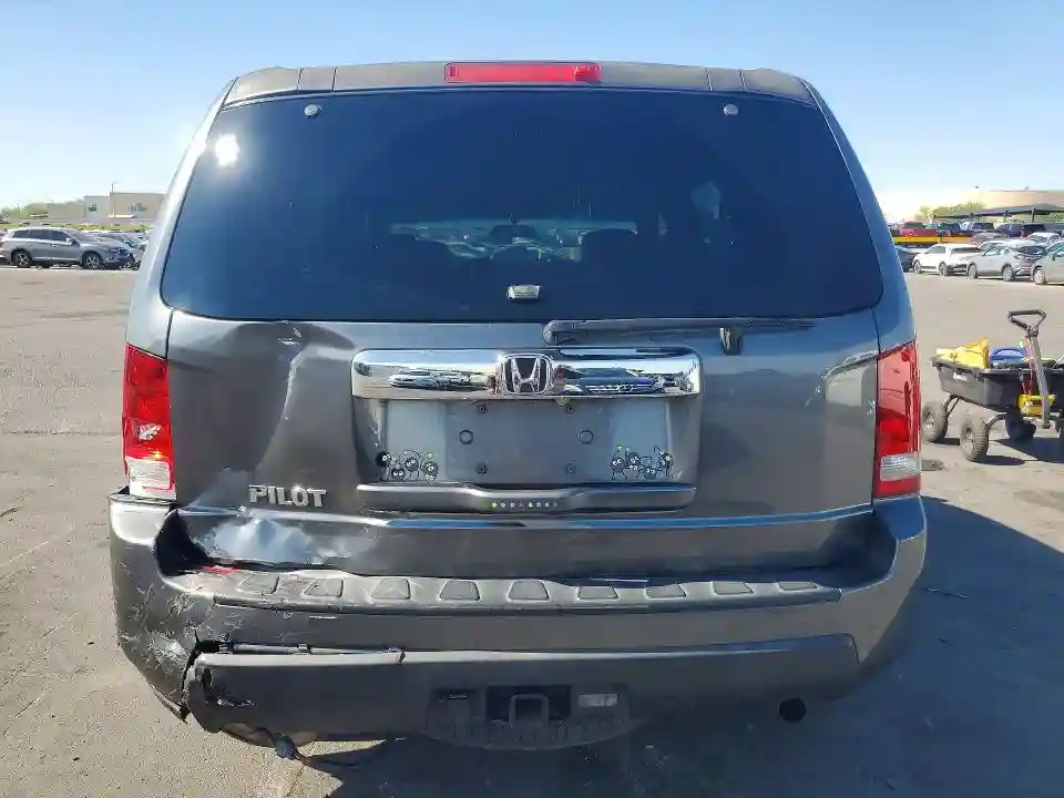 5FNYF3H23BB025651 2011 HONDA PILOT-5
